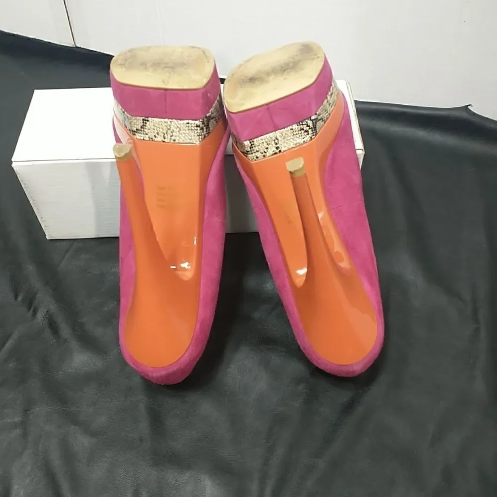 Bakers Woman's SZ 10 M Pink Orange Suede Snakeskin Pumps